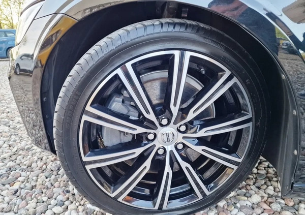 Volvo S60 cena 168900 przebieg: 20600, rok produkcji 2021 z Tykocin małe 667